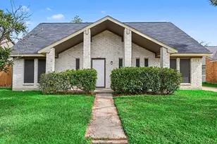 6839 Blue Ridge Dr, Richmond, TX 77469 - Photo 1