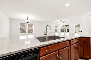 2754 Cayden Crk Wy, Conroe, TX 77304 - Photo 10