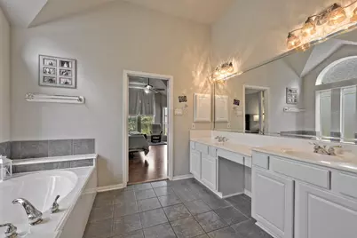 13615 Mierwood Manor Drive, Cypress, TX 77429 - Photo 22
