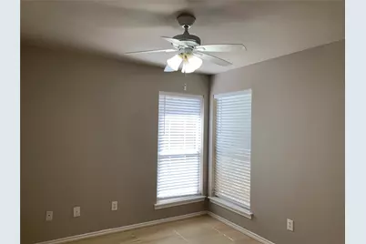 5739 Wandering Creek Drive, Richmond, TX 77469 - Photo 8