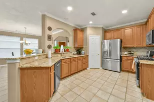2310 Messina Dr, Pearland, TX 77581 - Photo 2