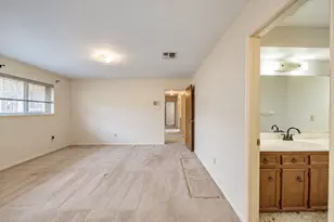 9315 Triola Ln, Houston, TX 77036 - Photo 18