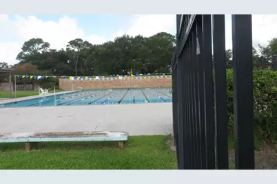 831 Baronridge Drive, Seabrook, TX 77586 - Photo 14