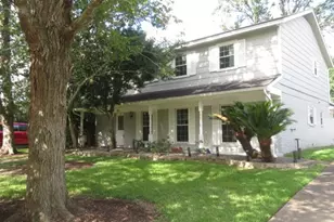 831 Baronridge Dr, Seabrook, TX 77586 - Photo 2
