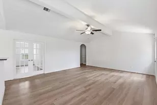 10802 Spring Brook Pass Dr, Humble, TX 77396 - Photo 4
