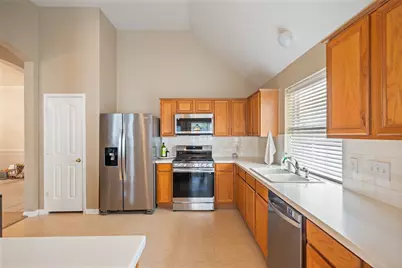 7302 Hollow Field Lane, Cypress, TX 77433 - Photo 16