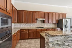 25802 Northcrest Dr, Spring, TX 77389 - Photo 10