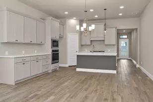 283 Mallards Rim Dr, Willis, TX 77318 - Photo 6