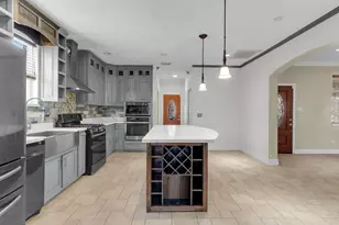 16017 Congo Ln NW, Jersey Village, TX 77040 - Photo 4