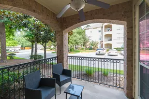 6607 Lake Woodlands Dr, The Woodlands, TX 77382 - Photo 8