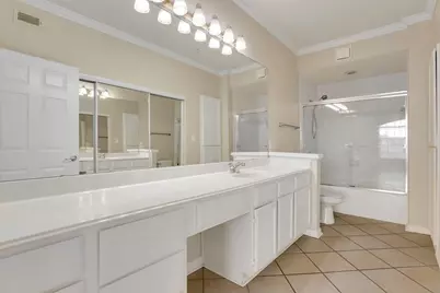 2111 Welch Street #A218, Houston, TX 77019 - Photo 12