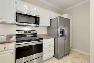 2111 Welch St, Houston, TX 77019 - Photo 10
