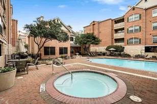 2111 Welch St, Houston, TX 77019 - Photo 2