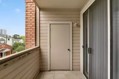 2111 Welch Street #A218, Houston, TX 77019 - Photo 18