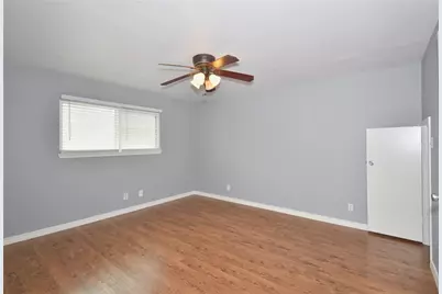 10811 Richmond Avenue #76, Houston, TX 77042 - Photo 18