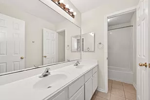 15114 Brookwood Bridge Ln, Sugar Land, TX 77498 - Photo 40