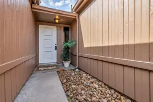 11827 Brook Meadows Ln, Meadows Place, TX 77477 - Photo 28