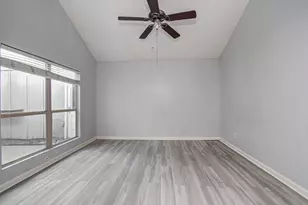 5710 Easthampton Dr, Houston, TX 77039 - Photo 22
