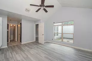 5710 Easthampton Dr, Houston, TX 77039 - Photo 20