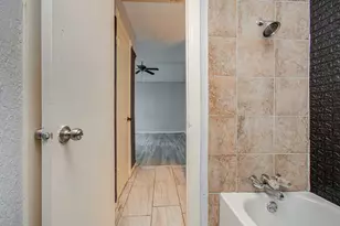 5710 Easthampton Dr, Houston, TX 77039 - Photo 28