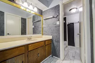 5710 Easthampton Dr, Houston, TX 77039 - Photo 22