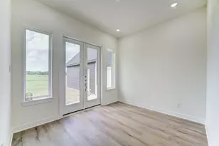 1720 Flintlock Ct, Angleton, TX 77515 - Photo 30