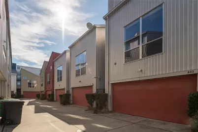 807 Robin Street, Houston, TX 77019 - Photo 34