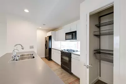 807 Robin Street, Houston, TX 77019 - Photo 18