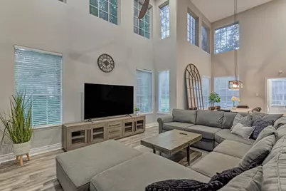 18 Heather Wisp Court, The Woodlands, TX 77381 - Photo 10