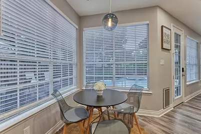 18 Heather Wisp Court, The Woodlands, TX 77381 - Photo 32