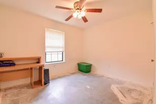 1144 Thomas Dr, Angleton, TX 77515 - Photo 16