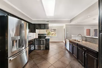 10134 Hanka Drive, Houston, TX 77043 - Photo 28