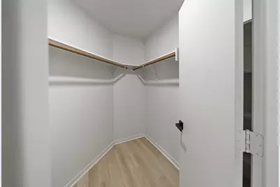 5203 Panay Park Drive, Houston, TX 77048 - Photo 14