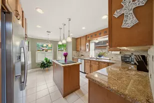 3011 Sea Pines Pl, League City, TX 77573 - Photo 10
