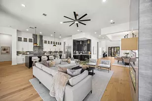 14111 Cindywood Cir, Houston, TX 77079 - Photo 14