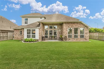 401 Bentwood Way, Clute, TX 77531 - Photo 26