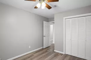 3210 Valley Brook Dr, La Porte, TX 77571 - Photo 14