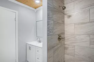 3210 Valley Brook Dr, La Porte, TX 77571 - Photo 12