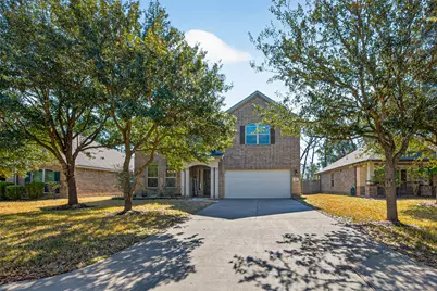 1712 Balsam Spruce Circle, Conroe, TX 77301 - Photo 2