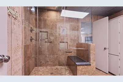 2208 Elton Street, Baytown, TX 77520 - Photo 20