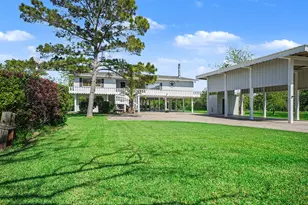 2208 Elton St, Baytown, TX 77520 - Photo 4