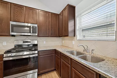 11643 Colossal Oak Drive, Houston, TX 77066 - Photo 22