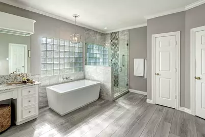 5302 Mahogany Creek Court, Spring, TX 77379 - Photo 18