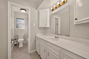 21719 Meadowhill Dr, Spring, TX 77388 - Photo 30