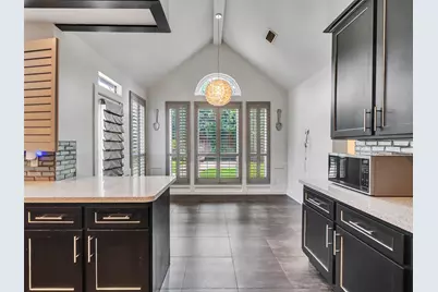 15906 Redwood Place Drive, Houston, TX 77079 - Photo 18