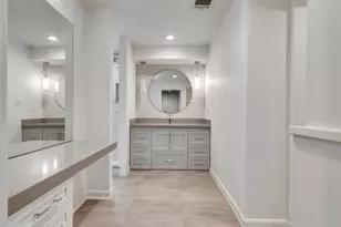 15906 Redwood Pl Dr, Houston, TX 77079 - Photo 38