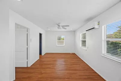 1107 Fugate Street #1/2, Houston, TX 77009 - Photo 16