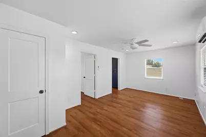 1107 Fugate Street #1/2, Houston, TX 77009 - Photo 6