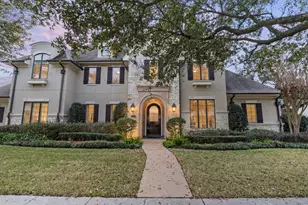 3775 Drake St, Houston, TX 77005 - Photo 1