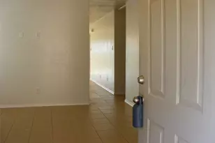 1723 Howth Ave, Houston, TX 77051 - Photo 2